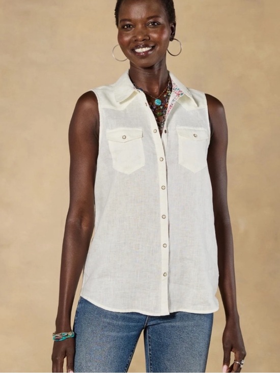 Sundance Tops - Sundance White 100% Linen Sleeveless Top Snap Buttons